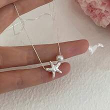 1pc Women's Elegant Starfish Imitation Pearl Pendant Necklace, Simple Versatile Alloy Short Necklace, Fashion Minimalist Design, Charming Collarbone Chain Jewelry, Suitable For Daily Wear Christmas Gift - 銀色 - 查看 5