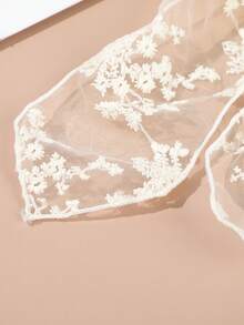 Kẹp tóc kiểu Pháp thêu hoa hình nơ, dễ thương, thích hợp cho ngày Valentine, phụ kiện tóc cho nữ, kẹp càng cua, kẹp tóc cài đầu, đồ dùng học tập, thanh lịch, dành cho sinh viên, trang phục mùa đông cho nữ, nơ, phụ kiện đội đầu, ghim cài tóc. - trắng - Xem 5