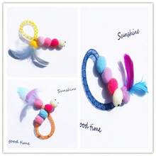 1/3/5 Stücke zufällige Farbe Katzen Federn Plüsch Katzenminze Spielzeug, Angstlinderung für Wohnungskatzen, Zahnreinigung, Verdauungsförderung, interaktives Spielzeug aus weichem Material, mit Katzenminze angereichert für erhöhte Anziehungskraft, mit Kick- und Schlagaktion, zur Unterhaltung und Stimulation von Katzen in Innenräumen, das perfekte Geschenk für Haustierkatzen zu Weihnachten und Neujahr