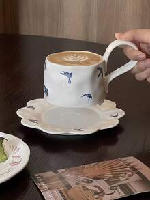 1 Set Hand-Painted Bird Ceramic Coffee Cup And Saucer With Scalloped Edge, French Vintage Bird Coffee Latte Cup And Saucer, Retro Bird Afternoon Tea Dessert Cup And Saucer, Suitable For Restaurant, Living Room, Cafe - White - View 5