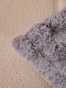 1 Stück graue Kunstfell Dekorative Kissenbezug (Füllung nicht enthalten), moderner Flanell Plüsch Kissenbezug mit Reißverschluss, geeignet für Zuhause, Sofa, Wohnzimmer