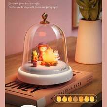 1 صندوق موسيقى عيد الميلاد قابل للشحن عبر USB، مزود بوظيفة تعتيم ذكية وإضاءة جو التنفس، مع وظيفة الموسيقى، مناسب للديكور الداخلي، ديكور مكتبي جميل، مناسب لإهداء هدايا عيد الميلاد أو أعياد الميلاد لأصدقائك، مناسب لاستخدام غرفة النوم، وهو إضاءة ليلية عملية.