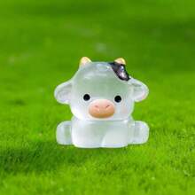 5/10/20pcs DIY Luminous Small Cows, Luminous Mini Resin Animal Small Cows, Mini Toys, Handmade Decoration Accessories, Luminous Small Cows In The Dark, Suitable For Holiday Gifts, Sock Gifts, Party Gifts, Prank Games, Landscape Gardens