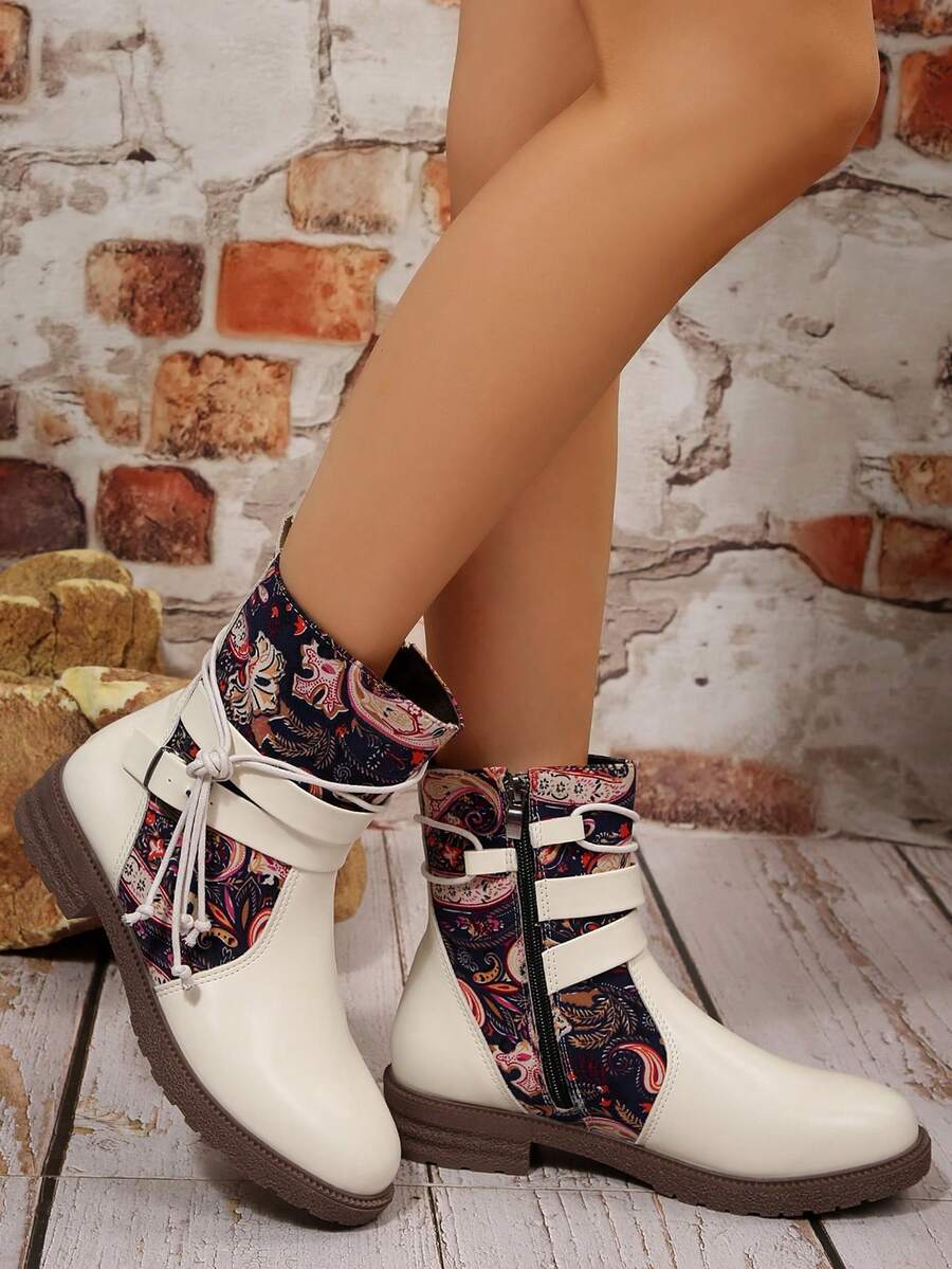 Giày bốt cao gót đế dày mũi tròn in họa tiết nhiều màu sắc cỡ lớn cho nữ