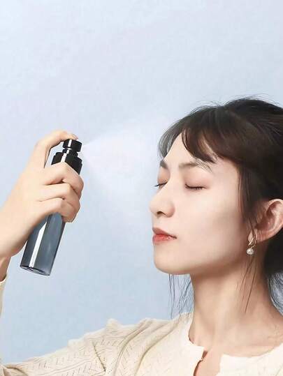 1 件可再填充细雾喷雾瓶 - 1.01 盎司至 4.06 盎司，适用于美发、清洁、植物和皮肤护理，便携式旅行装，易于清洁，不含 PVC，园艺用品，喷雾器，父亲节、母亲节、朋友、男朋友/女朋友、家人、老师、同事、万圣节、复活节、圣诞节的礼物（颜色/款式随机）