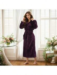 Flannel Plain Weave Hooded Bathrobe, Soft, Comfortable, And Warm Women's Nightgown, Short-Length Terry Cloth Shawl-Collar Bathrobe - Màu tím đậm - Xem 5