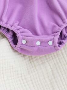 2件套女婴可爱小熊字母图案拼接领长袖连体衣和发带套装，休闲日常穿着，秋冬季 - 紫色 - 查看 5