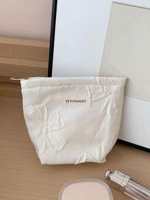 1 PC White Bow Clutch Bag For Travel And All-Match Portability Back To School Make Up Bag, Fashionable And Casual Large Capacity Portable Zipper Makeup Bags, Travel Storage Stationery Storage, Vacation Essentials Cosmetic Bags For Pouch Pads, Wired Earphones, Earpods, Headphones, Charger, Lipsticks, Perfume, Skin Care And Beauty Products,Gifts For Women,Christmas Gifts,Gift Ideas For Women