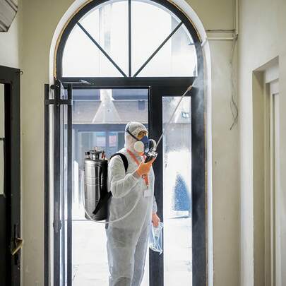 3.5Gal Stainless Steel Sprayer,L Set With 20\" Wand& Handle& 3FT Reinforced Hose, Hand Pump Sprayer With Pressure Gauge&Safety Valve, Adjustable Nozzle Suitable For Gardening& Sanitizing