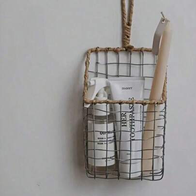 铁丝编织杂物收纳篮，家用壁挂式收纳篮，杂志报刊架（因焊接工艺，铁丝上难免有黑色痕迹）