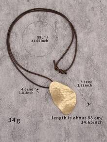 1pc Minimalist Spiral Disc Alloy Pendant Necklace, High-End Unique Personalized Unisex Couple Necklace