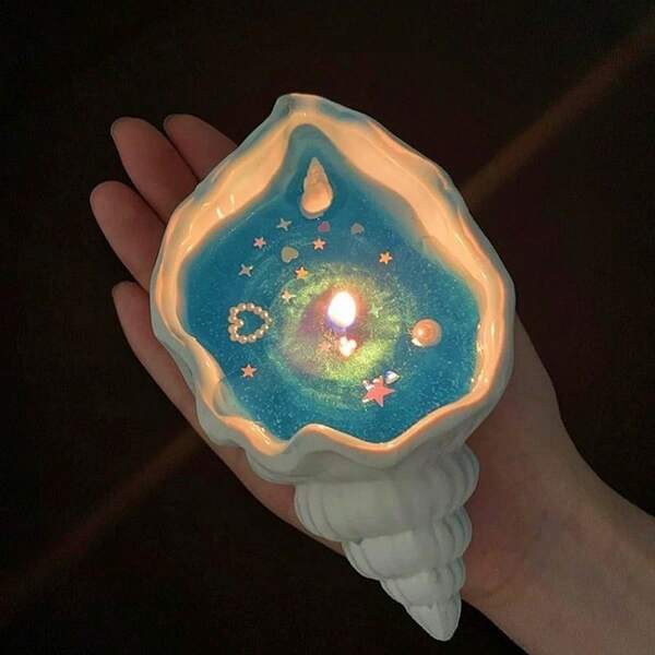 1pc Seashell Decor Scented Candle, Creative Personalized Bedroom Fragrance Ornament, Seashell Scented Candle Home Bedroom Fragrance Ornament, Gift, Multiple Fragrances, Air Purifying, Smokeless, Great Gift For Women, Exquisite Small Gift, Party Favor