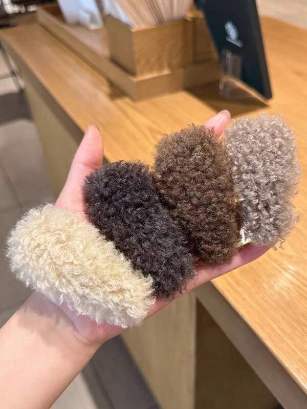 Flauschige Haarspange, Seitliche Spange, Herbst/Winter 2025 Neue BB Spange, Pony Spange, Süßer Haarspangen Accessoire, Klauen Clips, Haarspange, Haarklammern
