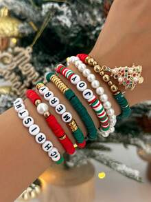 Juego de 6/7 piezas de pulsera de arcilla polimérica multicapa con elementos navideños coloridos y cuentas con letras, pulsera personalizada con colgante creativo de árbol de Navidad, muñeco de nieve y ciervo, pulsera elástica con diseño de Papá Noel y gorro/zapato de Papá Noel, adecuado para uso diario, citas, fiestas y regalos festivos para mujeres