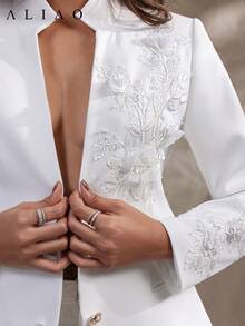 Aliao Court 风格 3D 立体花卉刺绣亮片腰线 V 领西装外套，简约风格，优雅日常穿着及商务休闲外套，适合秋季、万圣节、老钱风格，纽扣大衣，春季白色 - 白色 - 查看 2