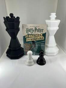 Libro Destroza este Horrocrux, Ha rry Potter (Ron, Hermione, Destruis paginas, Interactivo, Didactico, Desestres) - Libro único - Ver 2