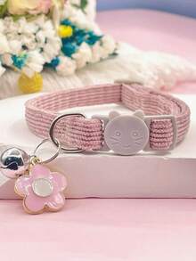 1 Coleira personalizada de veludo cotelê macio para animais de estimação, com fivela ajustável anti-sufocamento, acessório para gatos com sino sonoro e pingente de flor, plaquinha de identificação para cães pequenos com nome, telefone e endereço personalizáveis. - Multicolorido - Ver 2