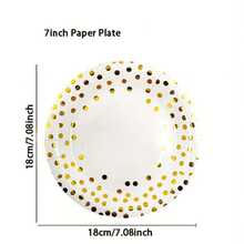 Set de tacâmuri de unică folosință cu paiete albe, format din 50 de piese, potrivit pentru 10 persoane, inclusiv 10 farfurii de hârtie mari și mici, 10 pahare de hârtie și 20 de prosoape de hârtie. Este foarte potrivit pentru tacâmuri de picnic în aer liber, grătar în camping, reuniuni de familie, petreceri de ziua de naștere, Crăciun, Ziua Recunoștinței și alte decorațiuni pentru petreceri de sărbători.