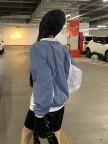 初秋涼爽百搭設計撞色字母刺繡寬鬆休閒落肩V領長袖上衣 - 藍色 - 查看 4