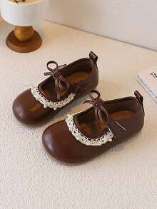 1 Pair Spring/Autumn Fashion Versatile Baby Flat Shoes, Princess Style With Lace Trim, Pearl Decor, Bow Design, Sweet Elements, Suitable For Birthday Party, Gatherings And Other Elegant Occasions - Brown - View 4
