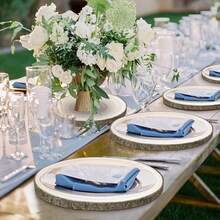 1pc Wood Slices Large Wood Rounds Unfinished Wood Slices For Centerpieces, Wood Centerpieces Tables,Wood Slabs,Round Wood, Natural Wood Slices For Crafts,Decor, Centerpieces, Sign, Christmas Decoration