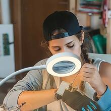 Upgraded LED Magnifying Lamp With Clamp, 10X Magnifier, 3-Color Modes Dimmable, 360° Adjustable Gooseneck, USB Powered, Suitable For Desktop, Bedside Reading, Work Or Crafts, Modern Multifunctional Lighting Magnifier - Multicolor - View 3