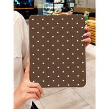 Advanced Brown Polka Dot Pattern IPad Protective Case, Compatible With IPad 11 2025/10.9/Air4/5/6/7/Mini 2025/10.2/Pro 11/10th/9.7/10.5 And  A7 A8 A9 S7 S8 S9 S10, With Sleep/Wake Function Smart Stand/Built-In Pen Slot, Ultra-Thin Full-In Protective Three-Fold Flat Cover, Suitable For Office Work, Movies And Paintings, Portable And Easy To Use, Corner Protection Design Is Suitable For Gifts During Back-School Season, Valentine's Day, And Holidays. - PB棕色圓點 - 查看 2