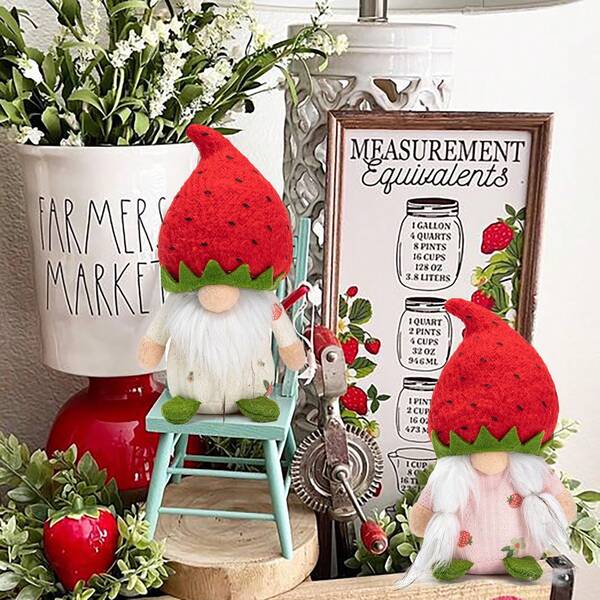 Bestselling Strawberry Rudolph Faceless Doll Fruit Gnome Figurine, European & American Decor, Desktop Ornament, Christmas & Couples Gift
