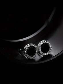 2 件圆形方晶锆石耳钉，男女皆宜，经典设计耳环，生日、父亲节和周年纪念日的最佳礼物 - 銀色 - 查看 8