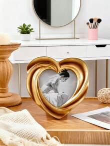 1PC, Retro Gold Photo Frame, Resin Material European Classical Pattern Decorative Photo Frame, Indoor Warm Home Decoration Photo Display Frame, Suitable For Photo Display And Photography Decoration Props - Multicolor - View 5