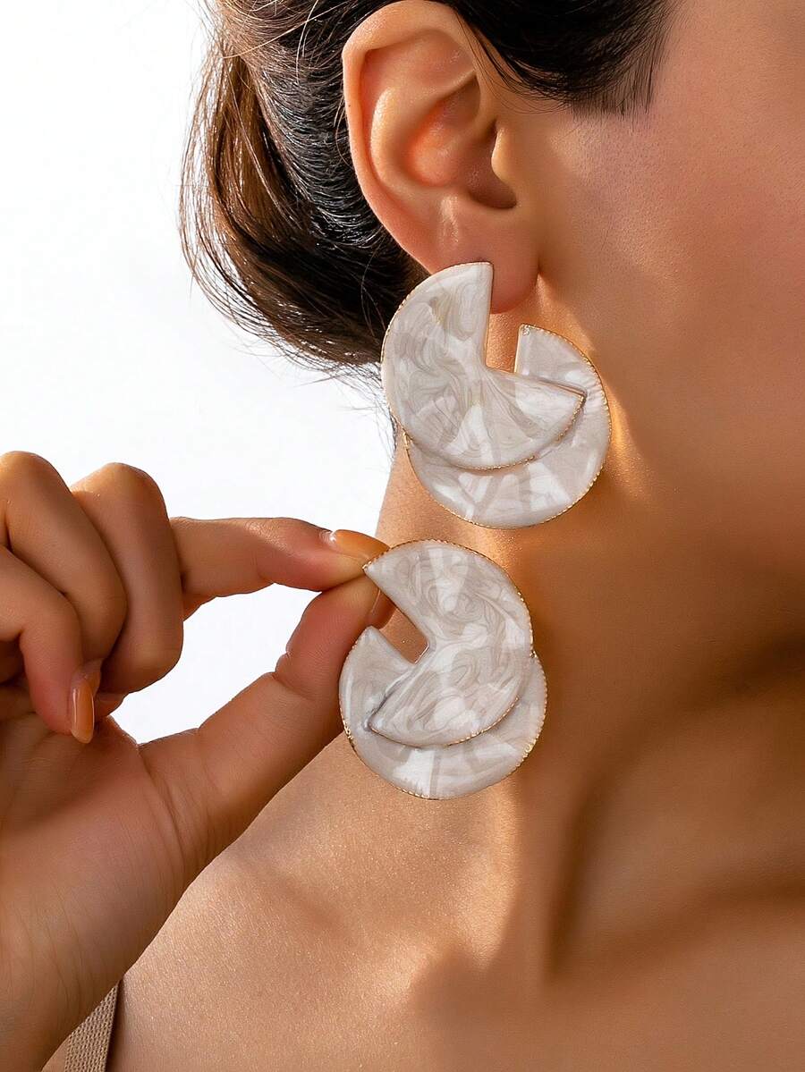 1 Pair Fashionable Versatile Geometric Metal Stud Earrings - White - View 1