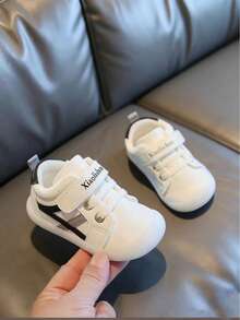 全新时尚软底防滑皮革钩环运动鞋，适合 6 个月 - 3 岁幼儿，圆头，耐磨，男童和女童步行鞋 - 黑色 - 查看 2