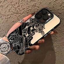 Die beliebte FOG Handyhülle ist für iPhone-Modelle 16, 15, 14, 13, 12, 11 Pro Max, X, XR, XS Max, 8 und 7 Plus, mit einer matten, sturzsicheren Rückseite. - Silber - Übersicht 4