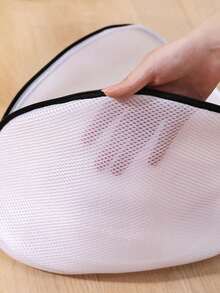 1pc Bag With Black Zipper, Shoe Wash Bag, Shoe Storage Bag, Home Shoe Wash Bag, Shoe Wash Filter Net Bag, Laundry Bag, Washing Machine Filter Bag, Anti-Deformation Laundry Bag, Anti-Entanglement Laundry Bag, Anti-Staining Laundry Bag, Travel Shoe Storage Bag Dress Pants Shoes Jeans Boots Skirt,Spring,Minimalist,Summer Tops.