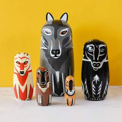 5-Layer Creative Animals Russian Nesting Dolls| Prairie Wolf Series Painted Wooden Crafts| Birthday, Valentine's Day, Children's Day Creative Gifts| Christmas, Halloween Poses