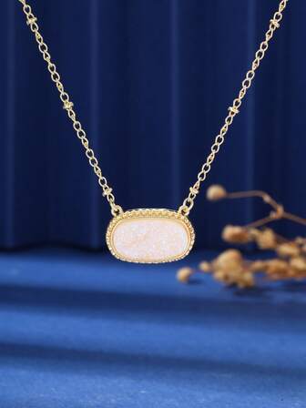 1pc Oval Pendant Necklace, Copper, EU & US Fashion Style, Everyday Wear For Women