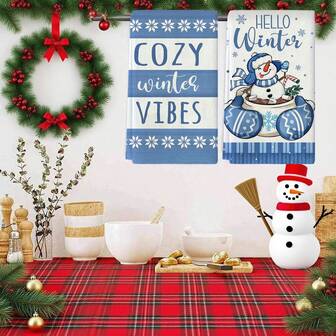 2 Sets Weihnachts-Themen Küchen-Servietten, mit Schneemann und "Hallo, Winter" Motiven, gestreifte Gitter und Schneeflocken Dekorationen, aus Polyestermaterial, weich und sehr saugfähig, maschinenwaschbar, hitzebeständig und wiederverwendbar, Küchenhelfer, geeignet für Raumdekoration, Küchen- und Badtücher, Partydekoration, Weihnachtsdekoration Zuhause, ein ideales Weihnachtsgeschenk.