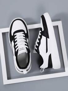 Men's Casual Lace-Up Sneakers, Stylish Skate Shoes For Everyday Wear - 黑與白 - 查看 2
