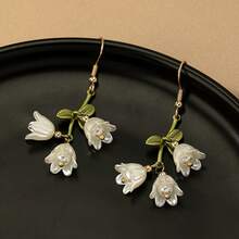 Stylish White Lily-Of--Valley Pendant Earrings - Bohemian Style, Made Of Zinc Alloy With Iron Ear Studs, Suitable Casual Wear. - Nhiều màu - Xem 6