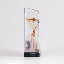 Tweezerman Eyelash Curler - Gold - View 2