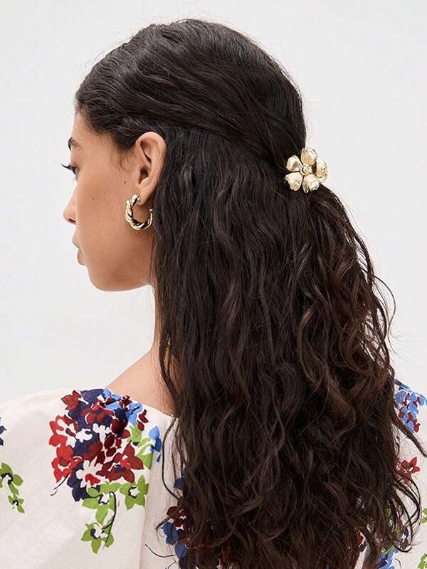 1 Stück einfaches Blumen Design Metall Haarklammer für Frauen, modischer Pflaumenblüten Legierungs-Haarclip für den täglichen Gebrauch, Partys, Duschen, Schule, Blumenklammer, Haarzubehör, Klammern, Haarspange, Haarklammer