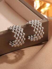 1 par de pendientes minimalistas de diseño de rejilla hueca de moda, estilo vintage casual para mujer