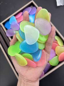 53pcs Large Flat Glow In The Dark Colorful Luminous Stones, Suitable For Garden, Pathway, Yard Outdoor Decor, Landscape, Christmas Party DIY, Aquarium, Fish Tank, Indoor And Outdoor Use - Multicolor - View 3
