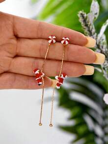 2pcs Cute & Creative Crawling Santa Claus Pendant Earrings, Unique Personalized Earrings Suitable For Women To Wear On Christmas And Holiday Parties