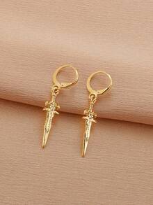 A Pair Of Retro Fashionable And Simple Cross Sword Earrings Suitable For Daily Banquets