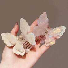 1pc Cute & Elegant Butterfly Acrylic Hair Clip With Double Layer Wings, Vintage Palace Style For All Seasons Hair Claws Claw Clips Hair Clips Hair Jaw Clip Hair Clamps Hair Clutch Hair Catcher Clip Fall Winter Hair Accessories For Women For Vacation Outfits Woman - Multicolor - View 14