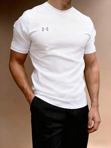 Under Armour Męska koszulka sportowa, do biegania, z krótkim rękawem, szybkoschnąca, elastyczna, do ćwiczeń, z prostymi ramionami, okrągłym dekoltem, z krótkim rękawem, wygodna, dzianinowa koszulka / Sugerujemy zamówienie o dwa rozmiary większych: 23500506