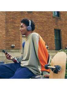 Sony Auriculares inalámbricos Bluetooth WH-CH520: ligeros y cómodos de llevar, motor de mejora de sonido digital, calidad de sonido nítida y colores retro versátiles. - Azul - Ver 3