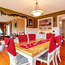 4 piezas - Funda para respaldo de silla de Papá Noel 2025, de 23.6*20 pulgadas, roja, desmontable y lavable, para la cena de solsticio de invierno, fiesta de Navidad, Año Nuevo, decoración de mesa del hogar, mejor regalo festivo, decoración navideña para el hogar, decoración de habitación