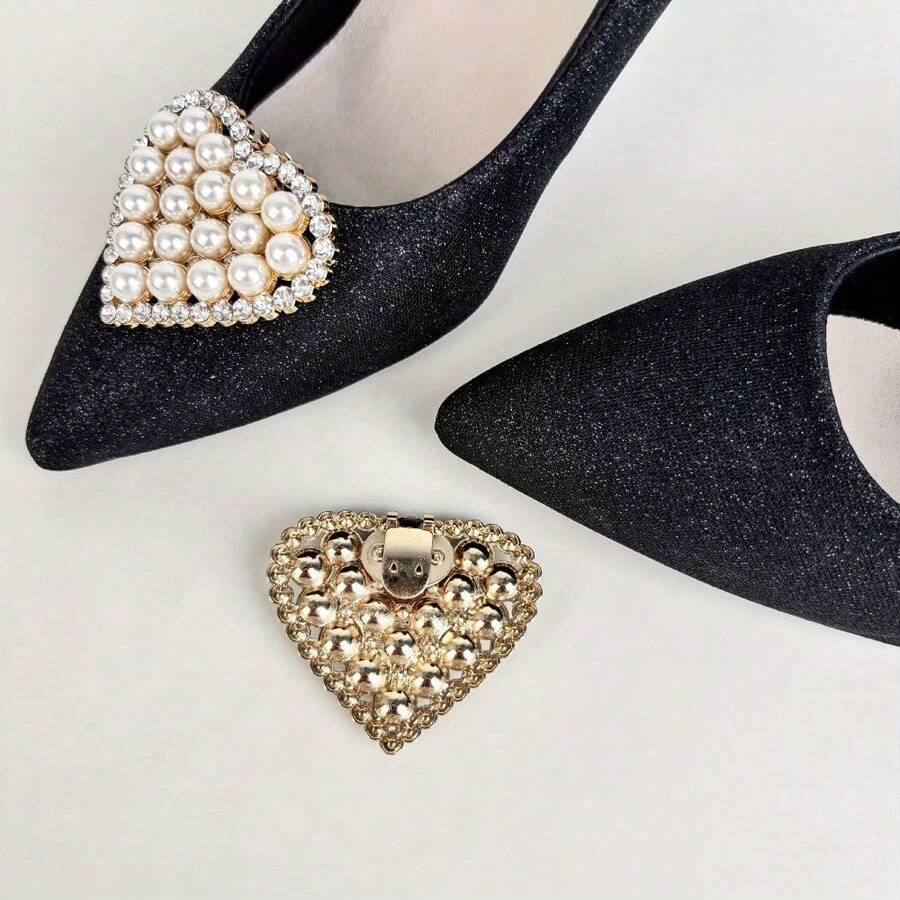 1 Piece Simple High-End Imitation Pearl Big Heart-Shaped Shoe Flower Shoe Clip Detachable Shoe Buckle Accessory, Fashionable And Versatile - Gold - View 1